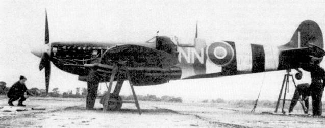 Пристрелка истребителя «Спитфайр» Mk IX из 310-й «чешской» эскадрильи, Эпплидрэм, июнь 1944 г.