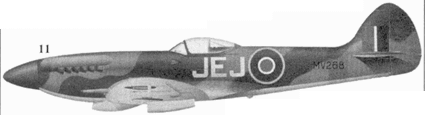 11. «Спитфайр» Mk XIVE «MV268/ JEJ» гроуп-кептэна Джонни Джонсона, 127-е авиакрыло 2-й тактической воздушной армии, Солтау, Германия, май 1945 г.