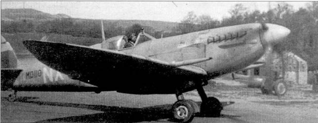 Истребитель «Спитфайр» Mk VII из 131-й эскадрильи, весна 1944 г., в этот период подразделение базировалось в Кэлмхеде и входило в состав авиакрыла, которым командовал Питир Броузере.