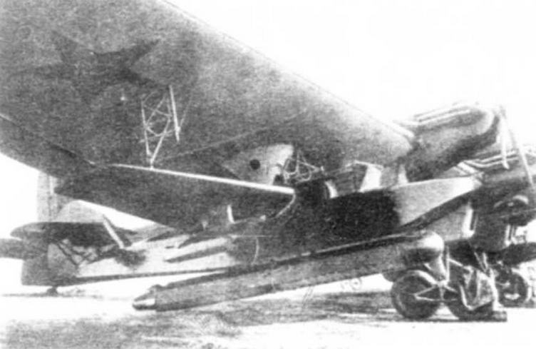 «План-торпеда», подвешенная под ТБ-3, аэродром Кречевицы, 1937 г.