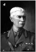 4. Генерал-майор Арчибальд Пэрис, командир Морской дивизии.