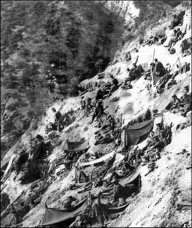 Перед 2-й битвой за Критию. Передовые посты АНЗАК на подходах к высотам Ачи-Баба. 3 мая 1915 г.