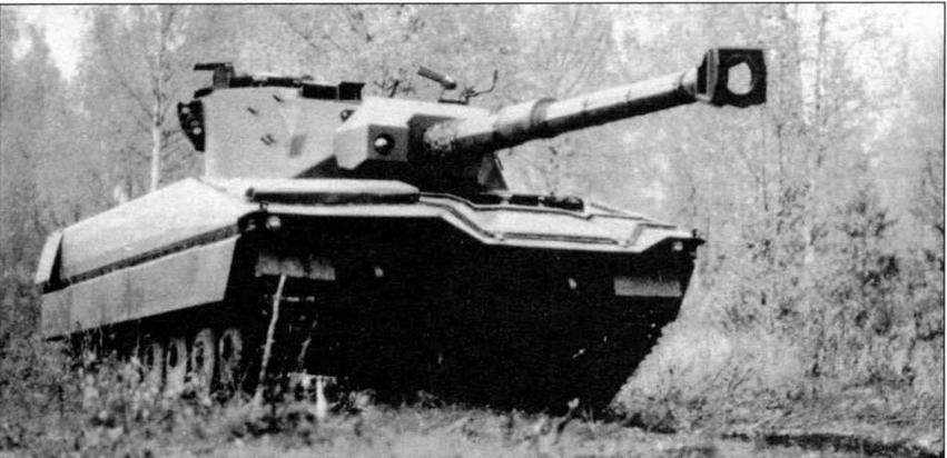 Опытный легкий танк IKV-9I-105