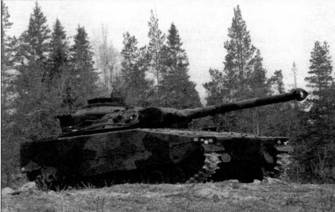 Легкий танк CV90105-TML