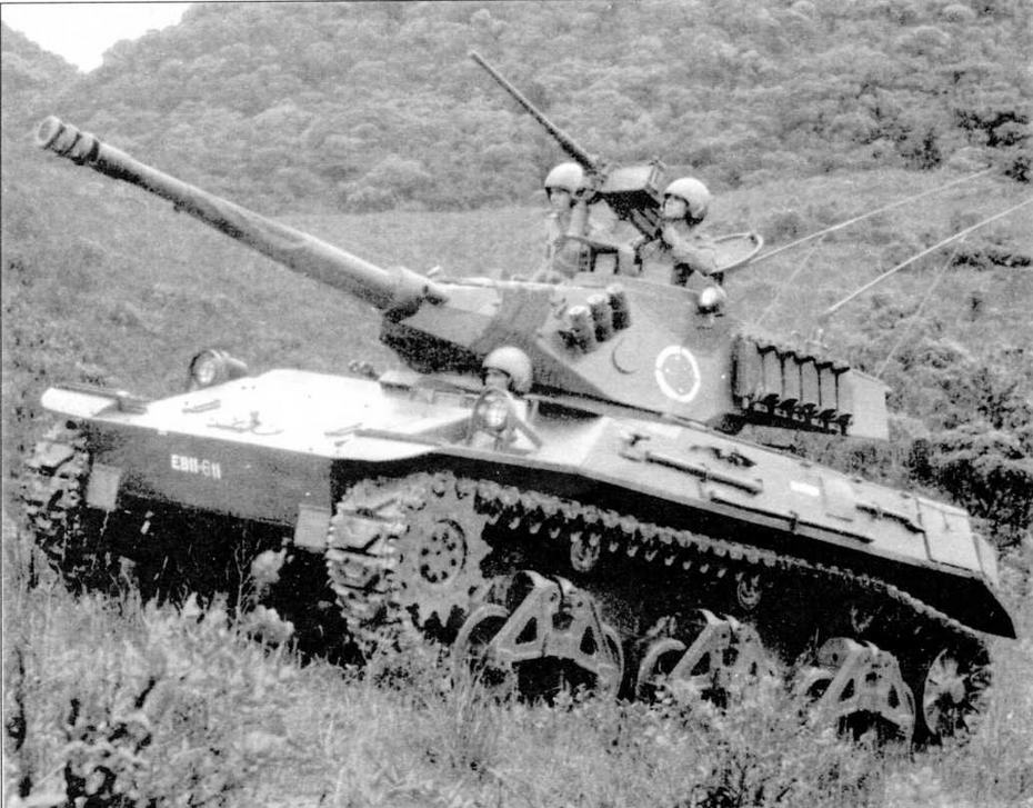 Легкий танк Х1А2, вооруженный 90-мм пушкой Cockerill