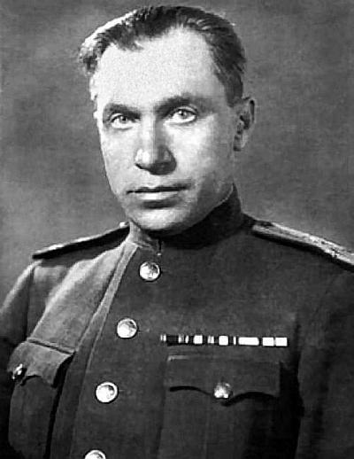 Илья Григорьевич Старинов — советский военный деятель, полковник, партизан-диверсант.
