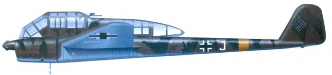 Fw-189 А-I из 1.(Н)32, Северный фронт, 1942 г. Самолет покрыт нестандартными для люфтваффе пятнами темно-зеленого цвета.