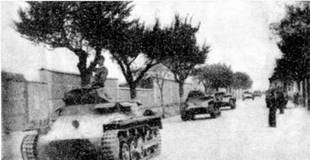Танковая колонна националистов (Pz.I Ausf.A) по дороге на Мадрид. 1936 г.