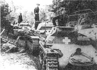 Pz.I А возглавляет танковую колонну. Польша, 1939 г.