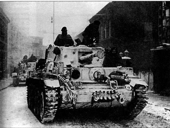 Танки Cromwell в зимнем камуфляже. 1-й Королевский танковый полк 7-й танковой дивизии. Голландия, январь 1945 года