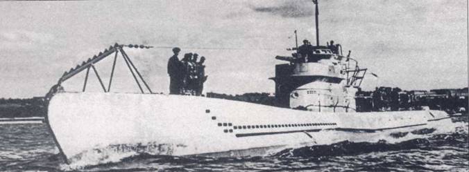 Подводный минный заградитель UA строился по заказу турецкого флота, но очутился в составе флота германского, став единственным специализированным германским подводным минзагом. Рубка увеличена — установлена платформа для 88-мм орудия.
