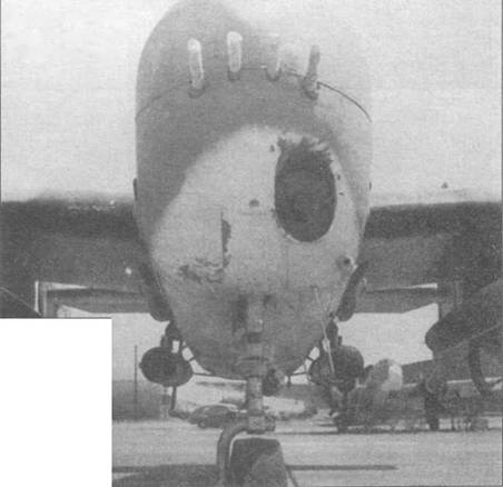 Ракеты «Tiny Tim», подвешенные под фюзеляжем B-25G.