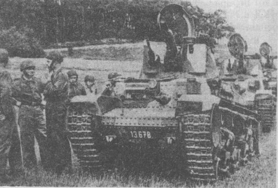 Танки LT vz.35 на манёврах чехословацкой армии. 1937 год.