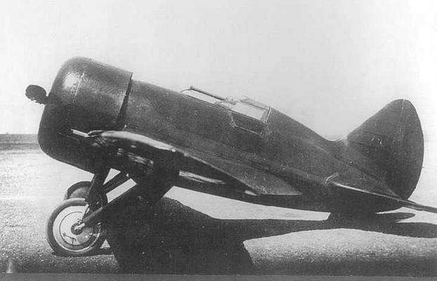 Первый опытный ЦКБ-12, Крым, аэродром Качинской летной школы. Весна 1934 г.