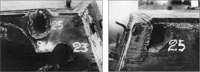 Лобовая и кормовая части башни танка № 102 после испытаний обстрелом. Пробоины 25 сделаны с дистанции 400 м 88-мм снарядом, прошедшим навылет.