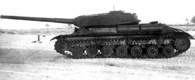 Танк «объект 701» № 5, вид слева. НИБТ полигон, декабрь 1944 года (ЦАМО).