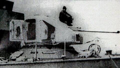 Опытная установка А-220 на катере пр.206ПЭ (Широкорад А.Б., Оружие отечественного флота)